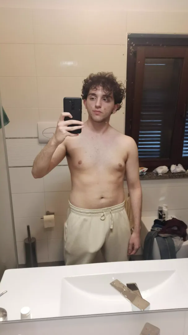 18yo dms open posted by frenulumbreveguy