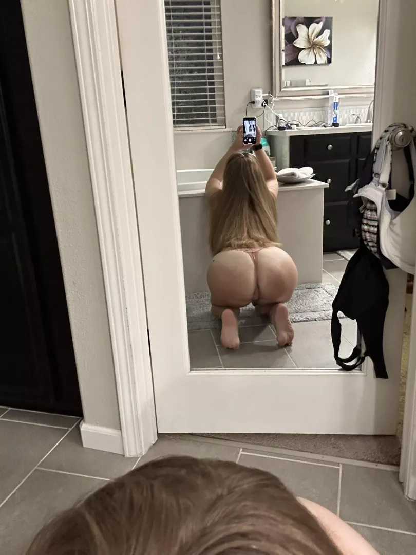 A little late night post… posted by sexyshystacy