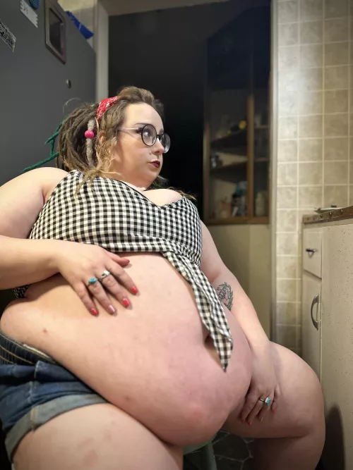 Always putting the gorge in gorgeous 🐷🐷🐷 by Stupid-Fluf