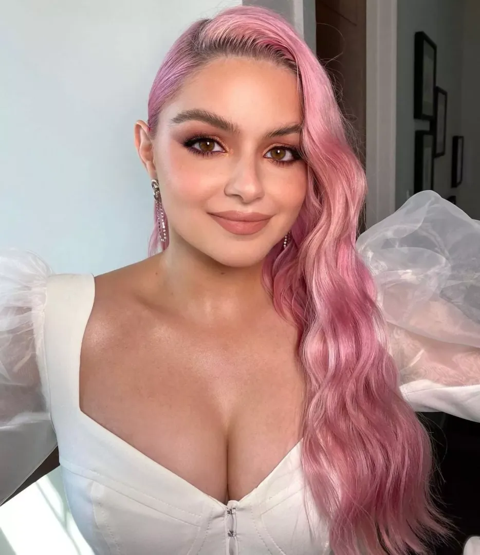 Ariel Winter posted by ramashakti74