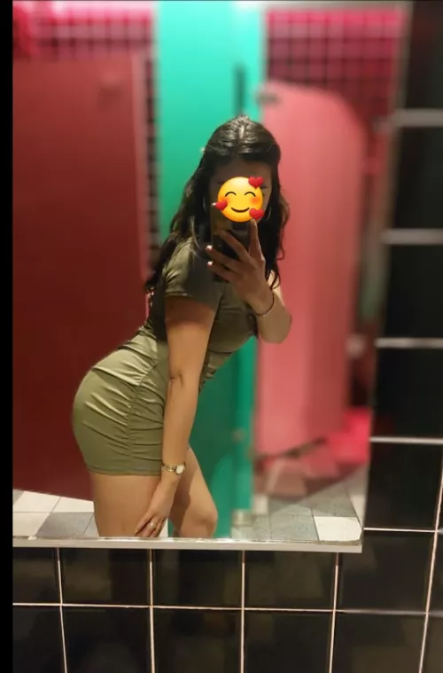 Can't resist (f) by ThatGirl_