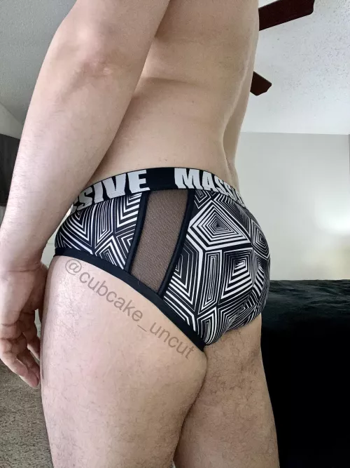 Come feel these! They’re super soft. by cubcake_uncut