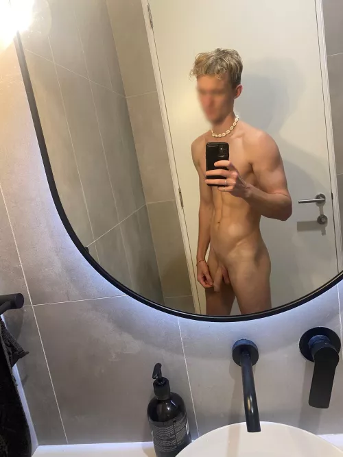 First post on reddit! Hope you enjoy ☺️ by YourTeenTwink