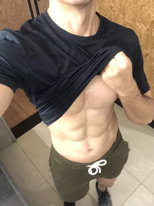 Forearms and abs 😈 by Bruce_redhead