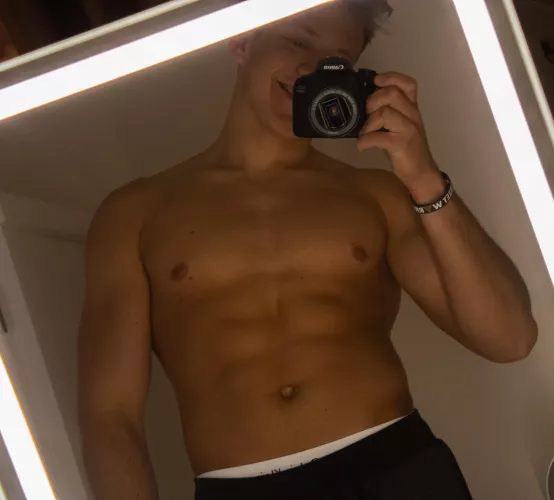 Good night❤️🔥 by Henry3182