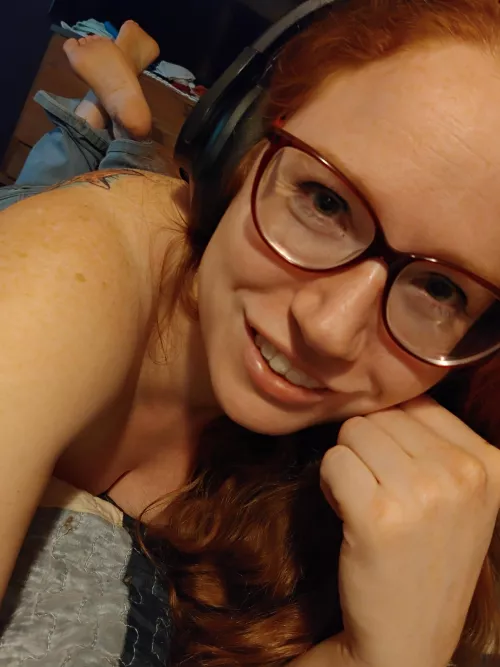 Goodnight freckles for you by Unya88