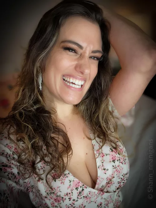 Happy Monday by shann_nnanigans