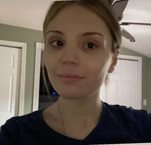 How fem do I look? 22 by Internal_Side8088