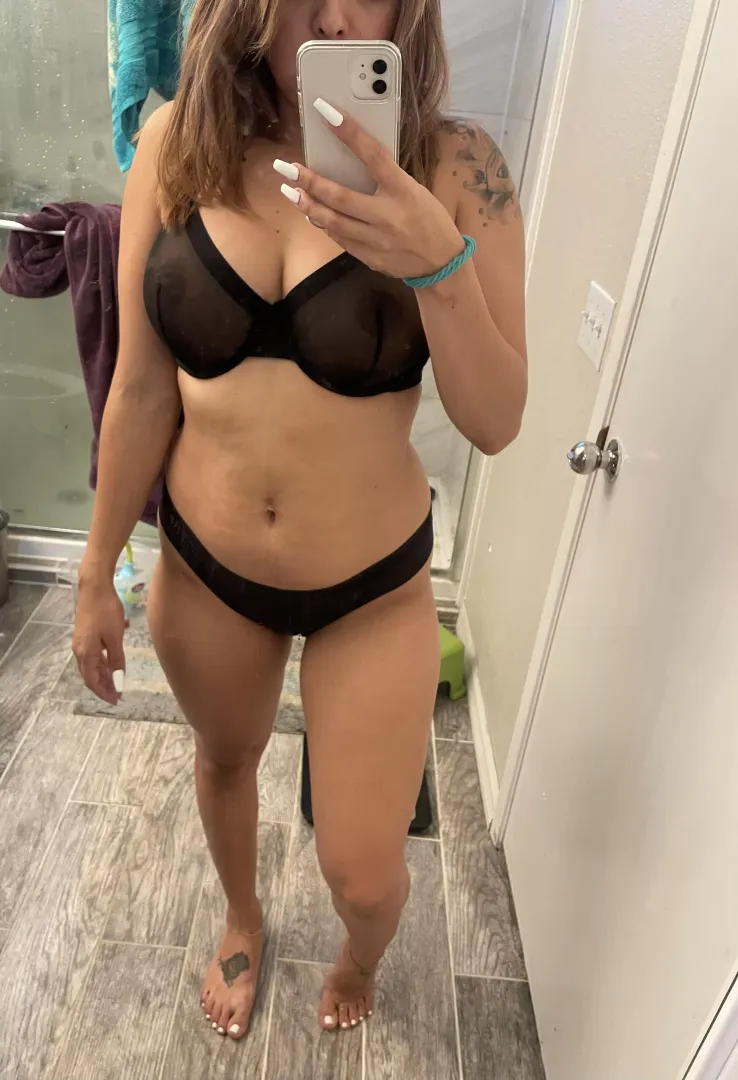 I love it when men tell me they get hard looking at my pics by Bonny_Doll143