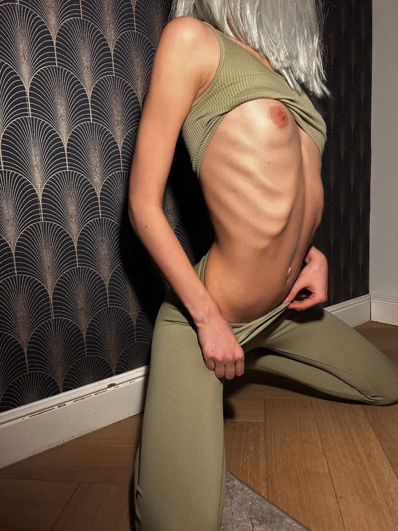 Just one wild skinny fit girl posted by skinny_slutty_teen