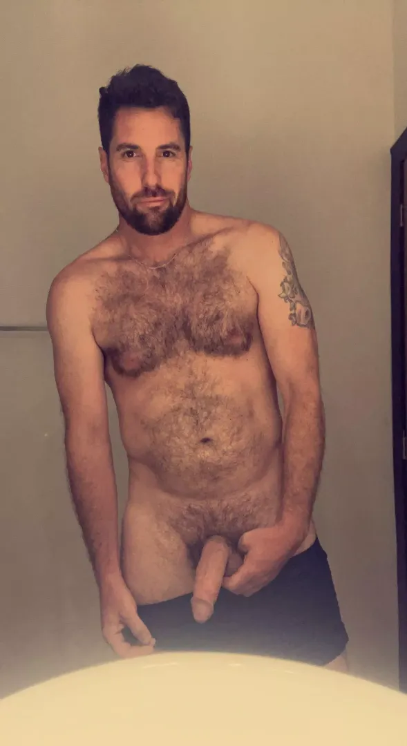 Morning wood posted by MaxTheLover