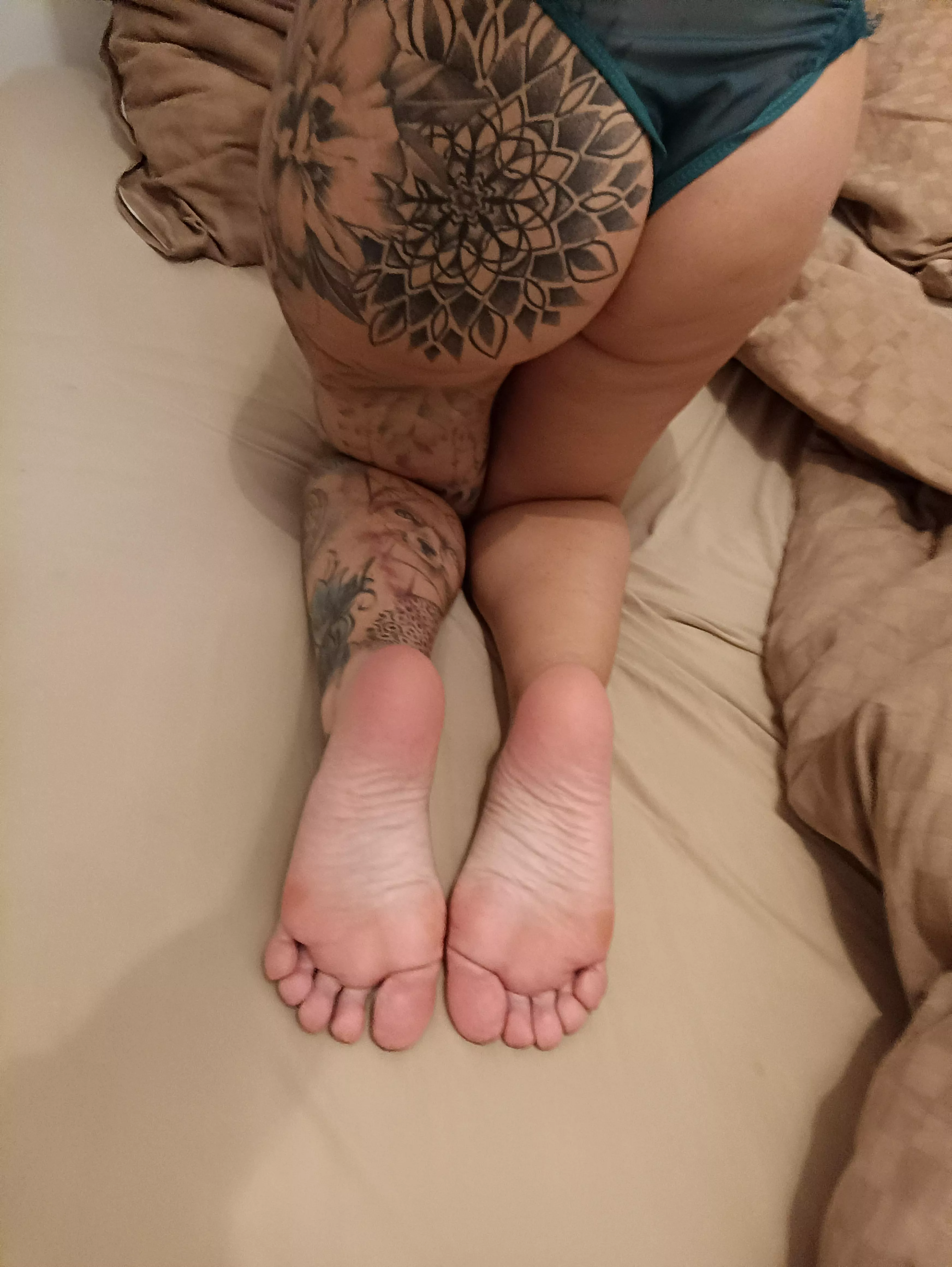 on my knees for you posted by Kendra_malta