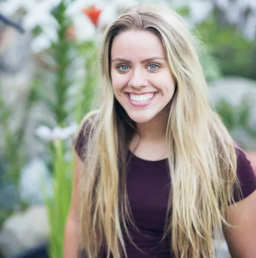 An eye catching smile by Winx699