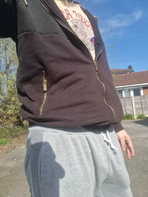 Caught you starin' by Swingin_both_ways