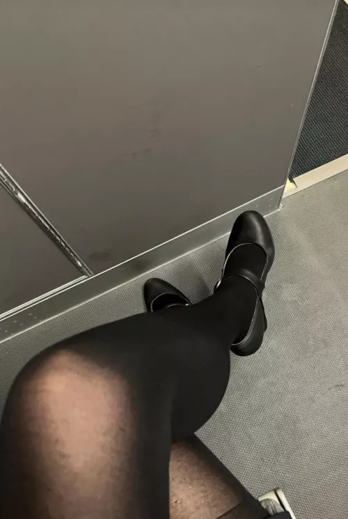 Come have a feel by apolloandaria