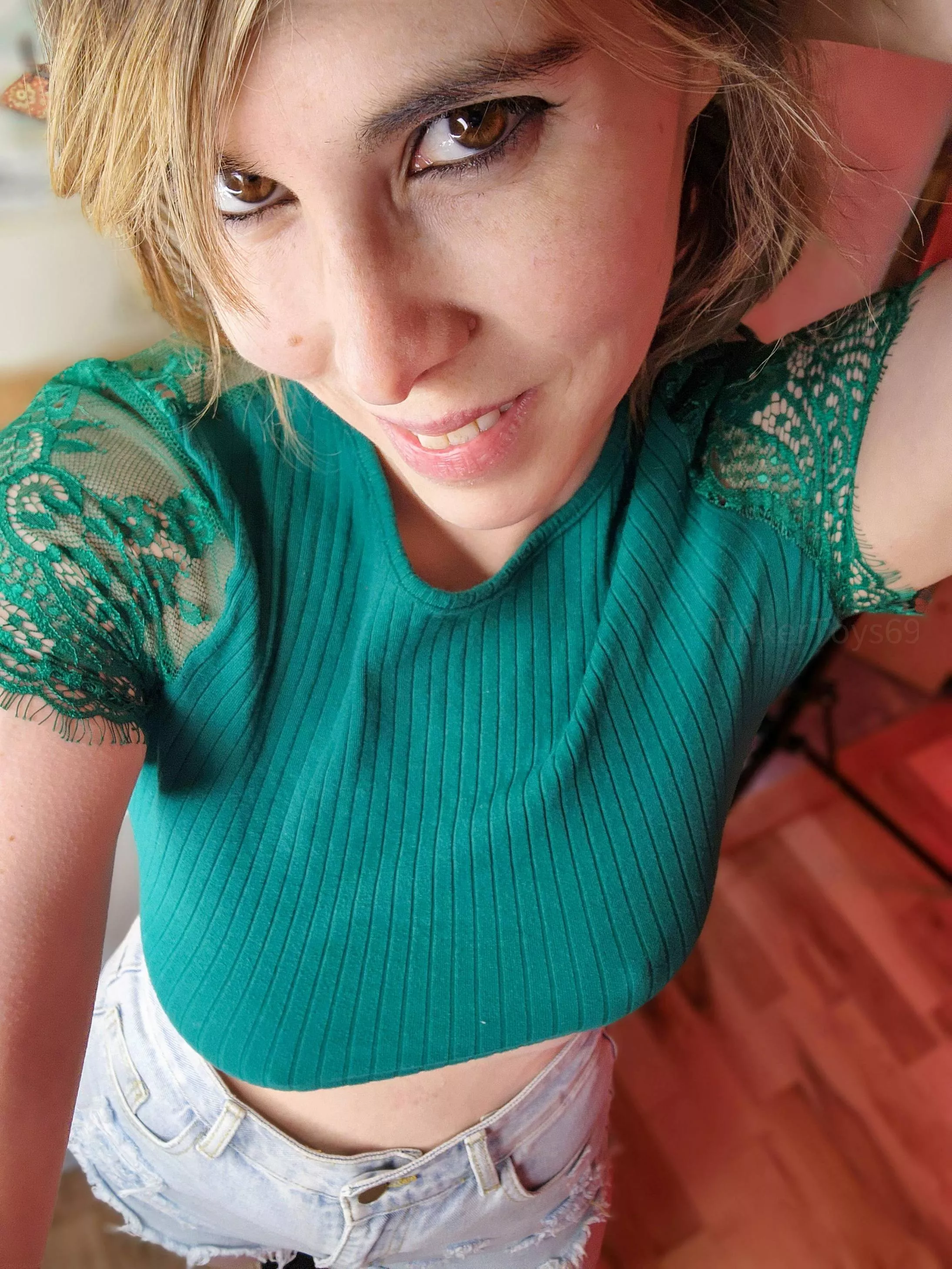 feeling cute thought I'd share posted by Tinkertoys69