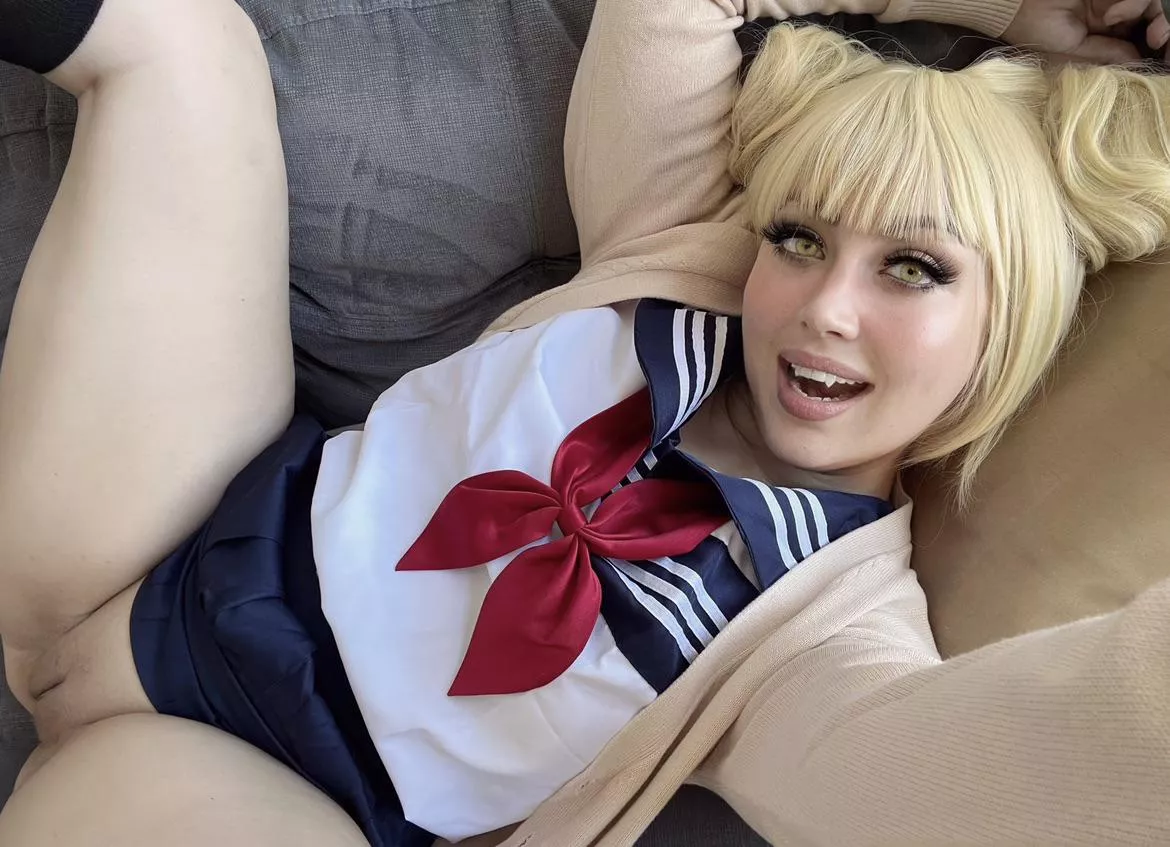 Himiko Toga [My hero Academia] (Twobrattycats) posted by TwoBrattyCats