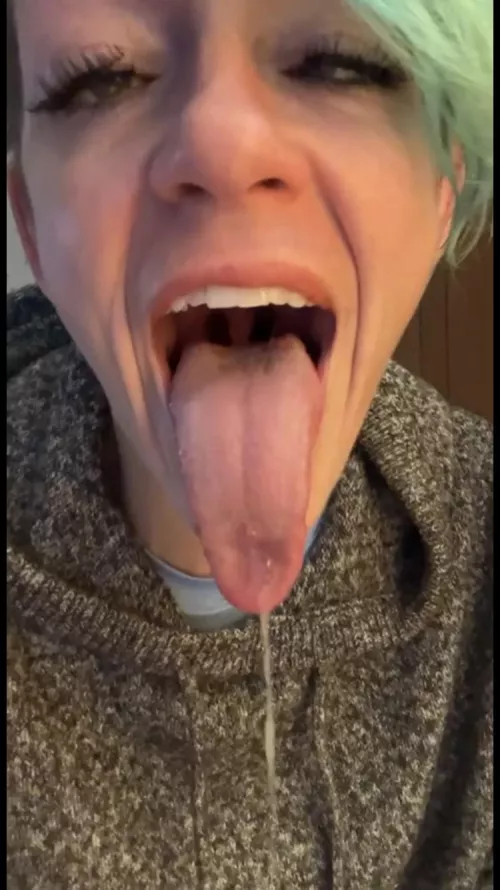 I love spit [oc] by SashaSins555