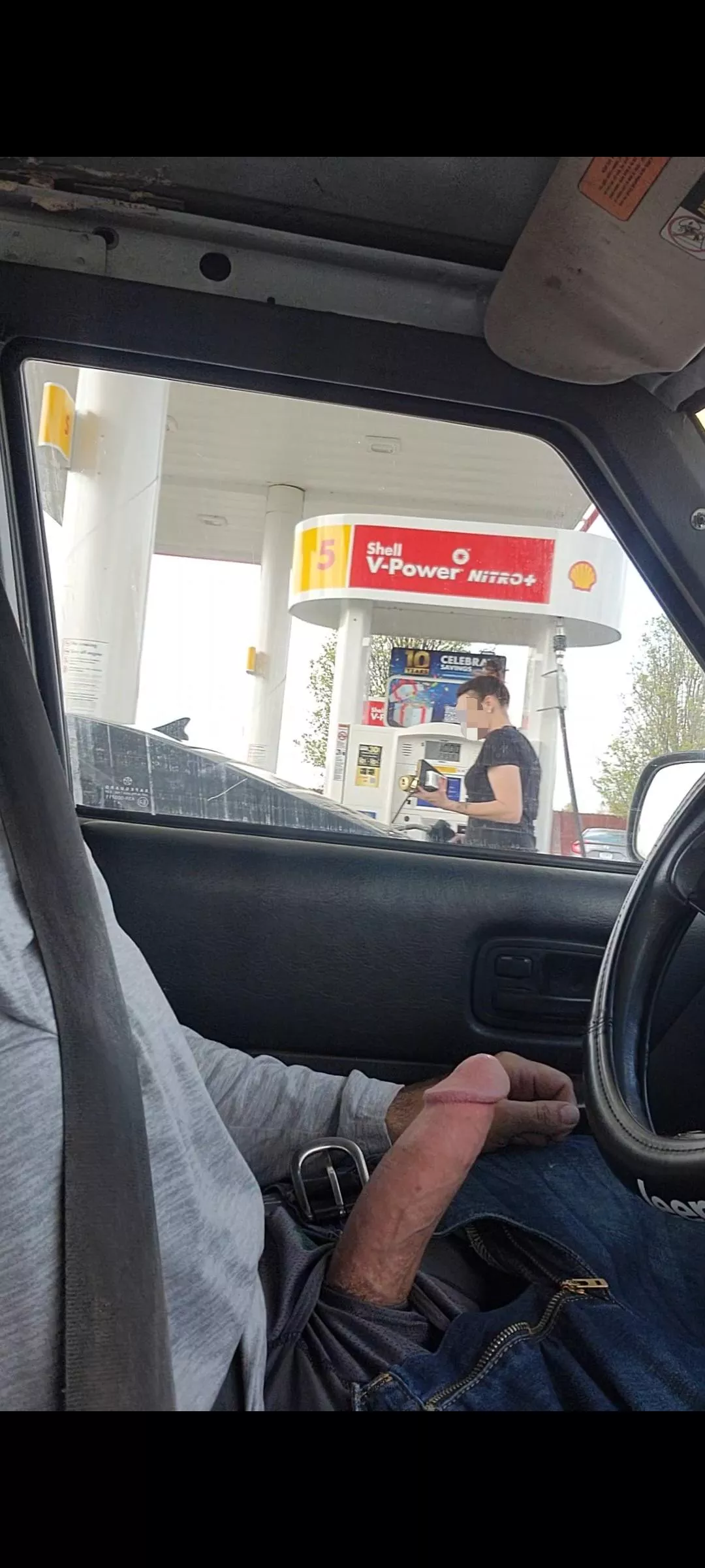 I'd be happy to fill you up ANYWHERE, ANYTIME!! Even if we get caught!! posted by MrNiCeGuY520