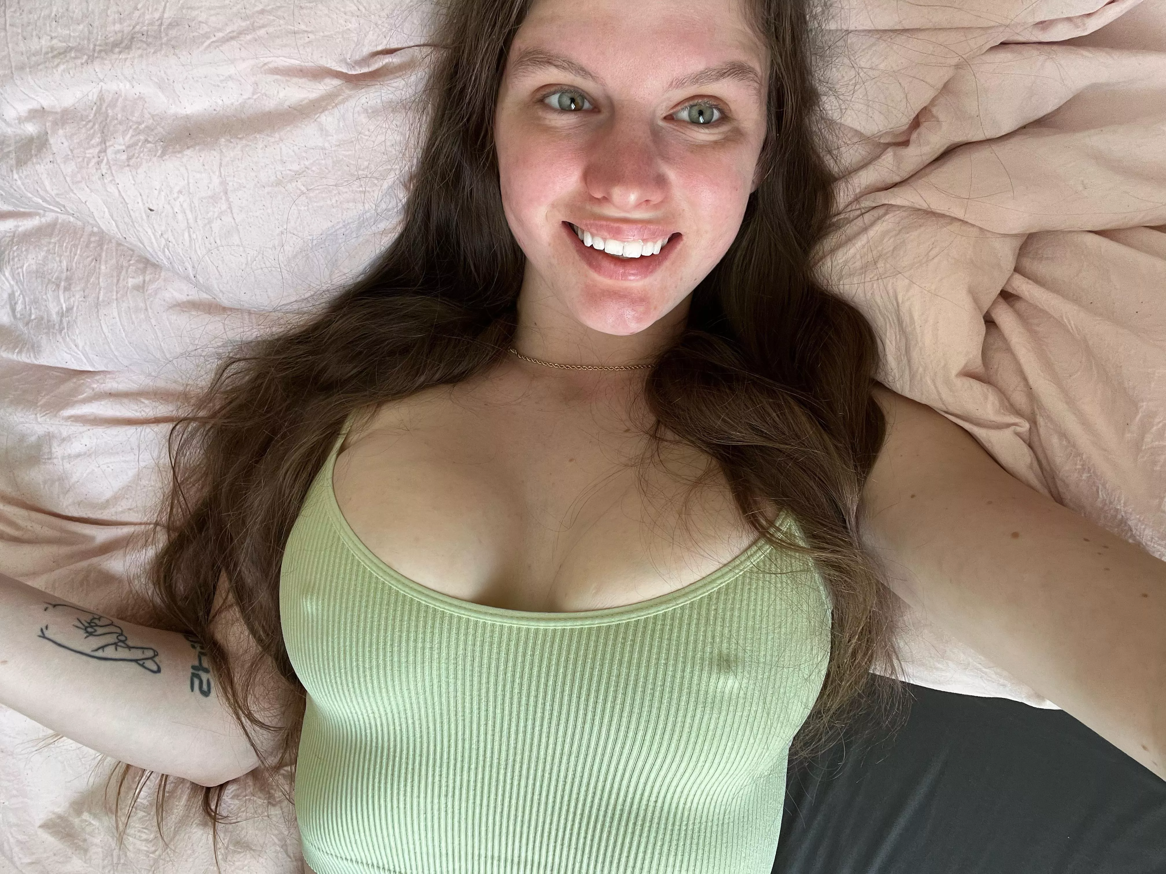 It's too hot in summer to wear a bra posted by Kimthebrunette