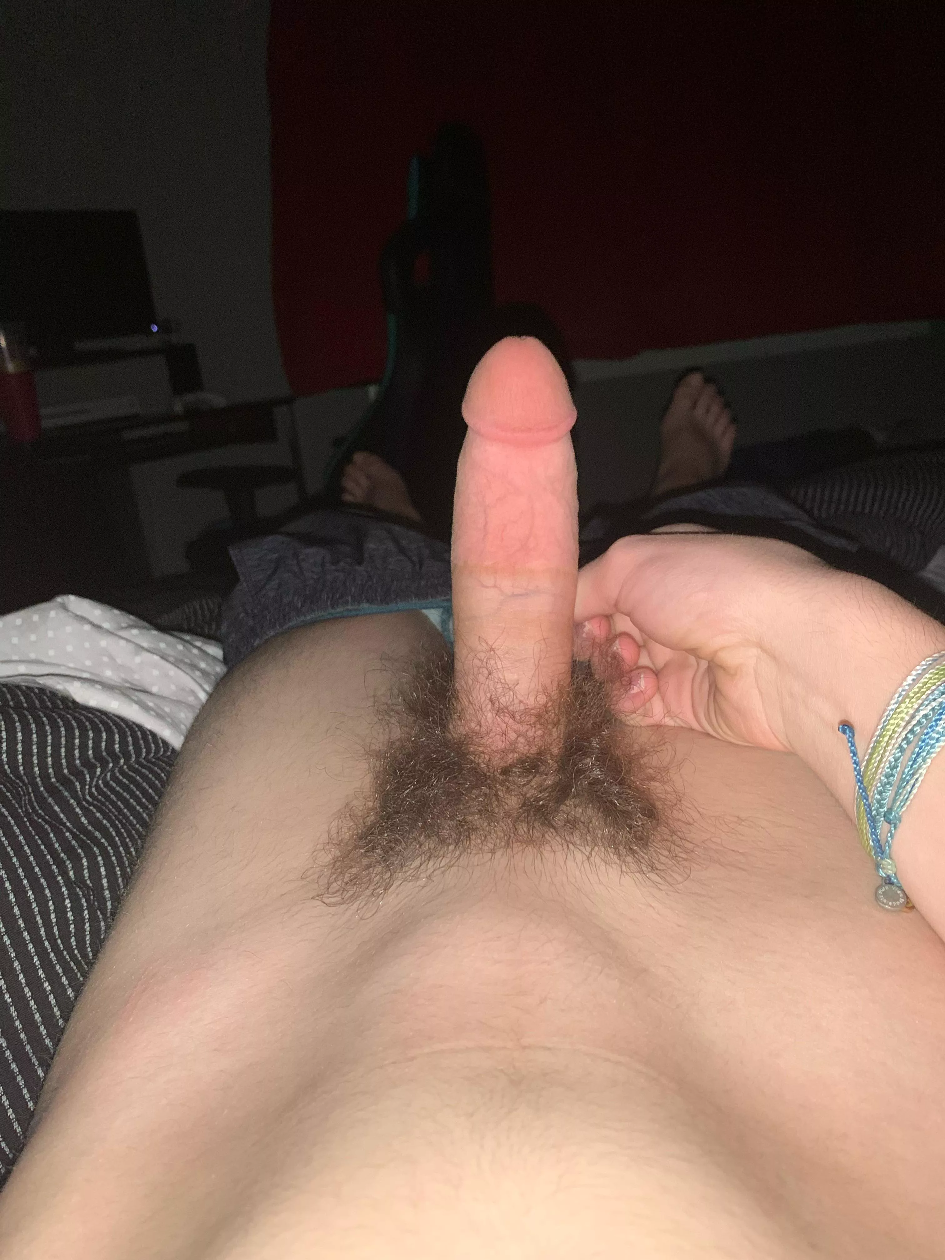 looking for muscular guys :cheerfulzeke posted by zach03212010