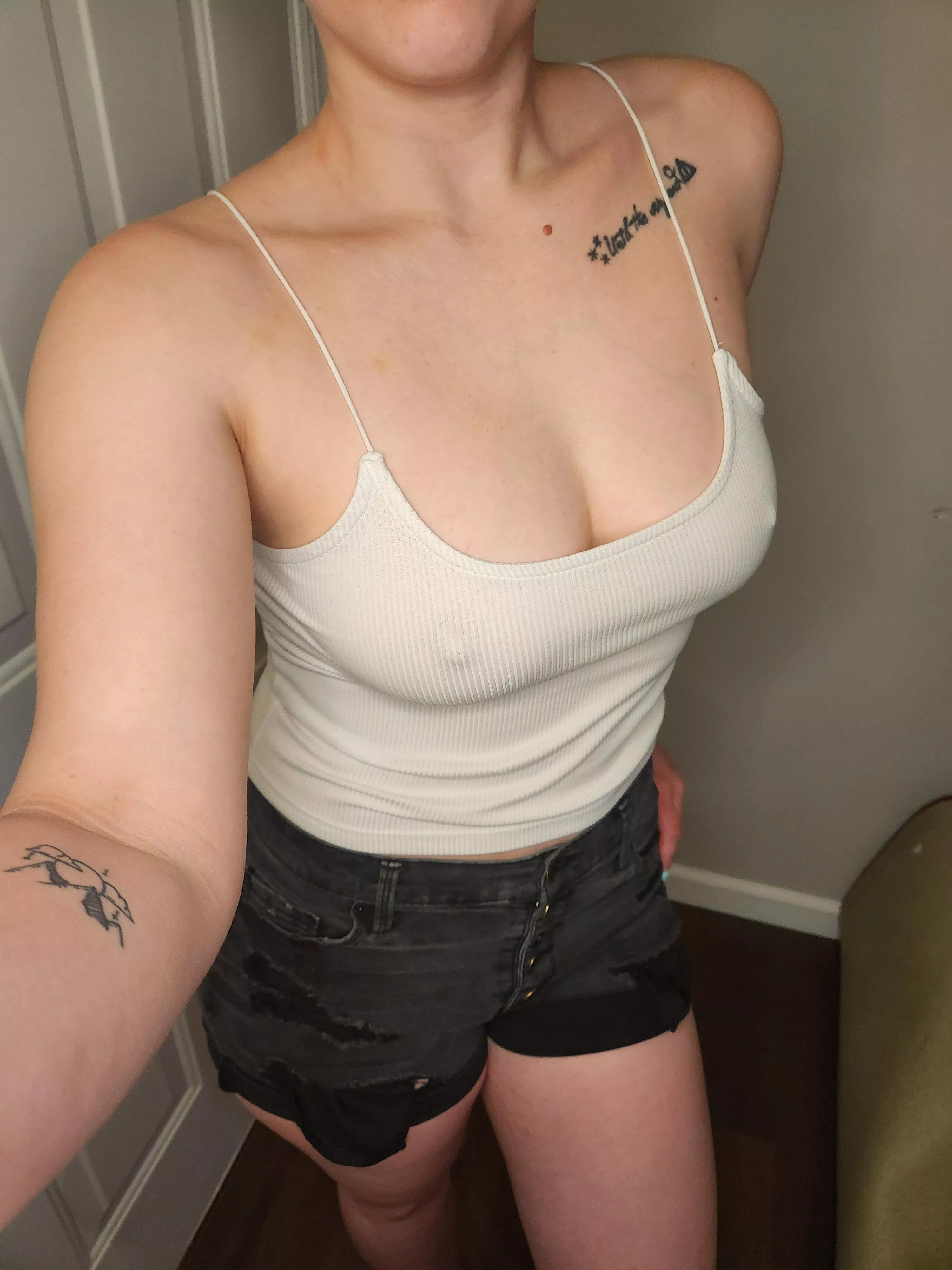 My Tuesday outfit. Need to run to the store! posted by Fun_Housewife