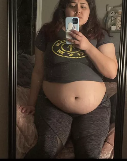 She is really empty who can fill her up with some junks by Samantha_eats