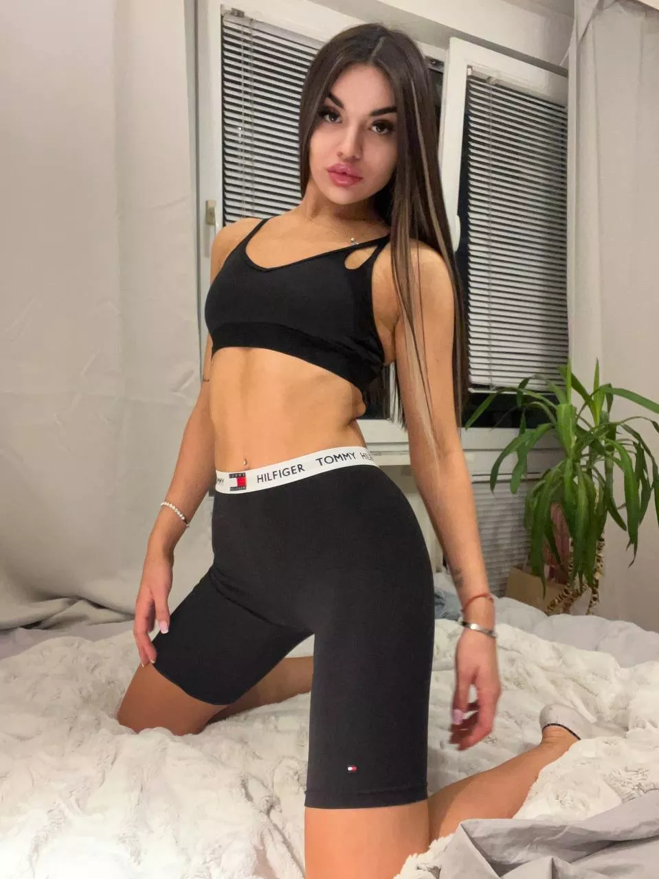 Stick your dick in my sports bra and let me give you a titfuck the only way I can. posted by surimilq