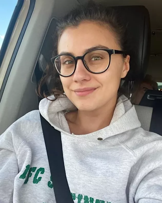 Sylvia Tolga posted by shewakeup