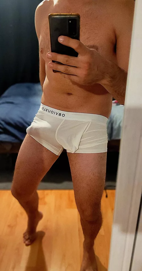 The pouch didn't contain it, could you? by IDidntLikeMyOldOne