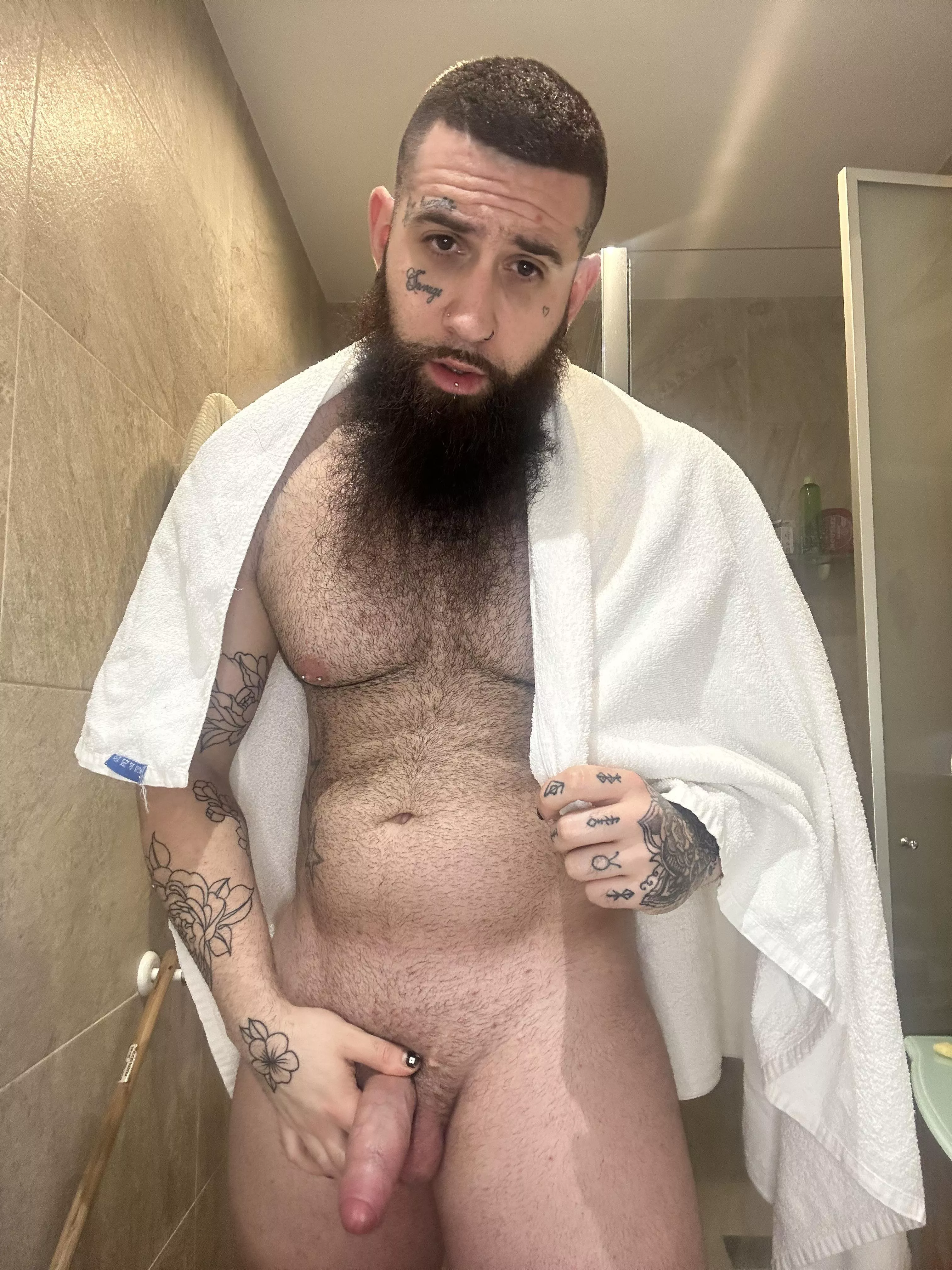 What do you think of my beard? posted by Diamantehot
