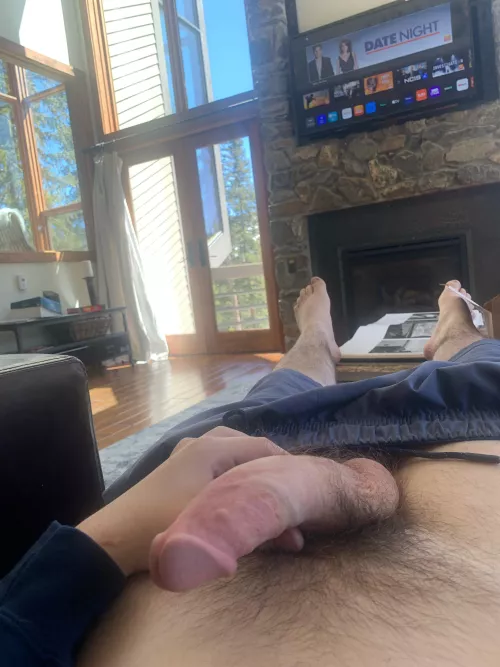 18 m guys hmu by TaylorSwiftsClarinet