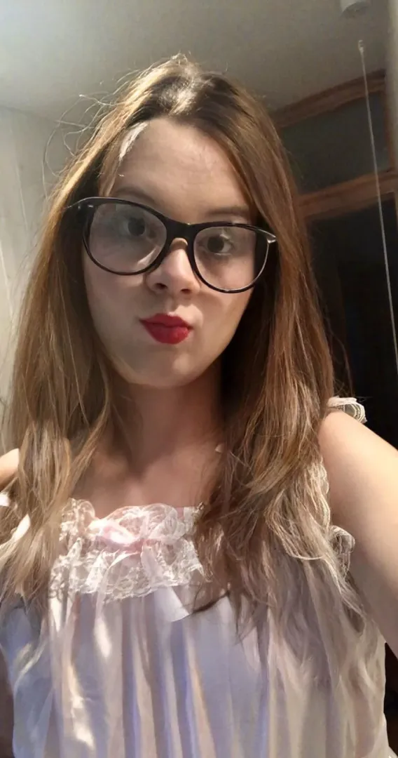 33 Sissy England posted by BeckirichardsSissy