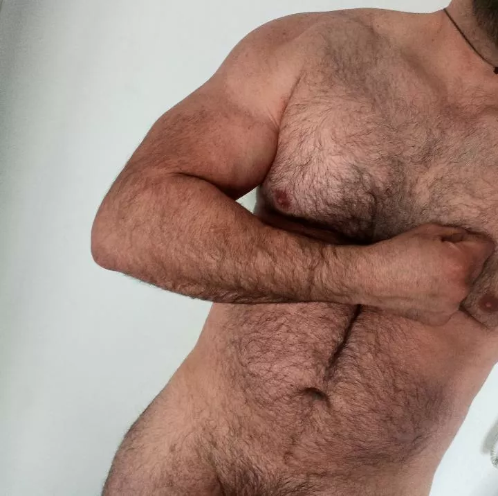 After workout (m) (47) posted by hBoby8888