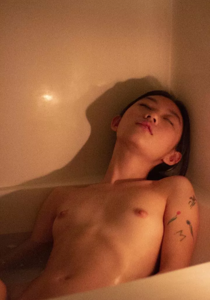 Bath time is orgasmic ;) posted by marythestrange