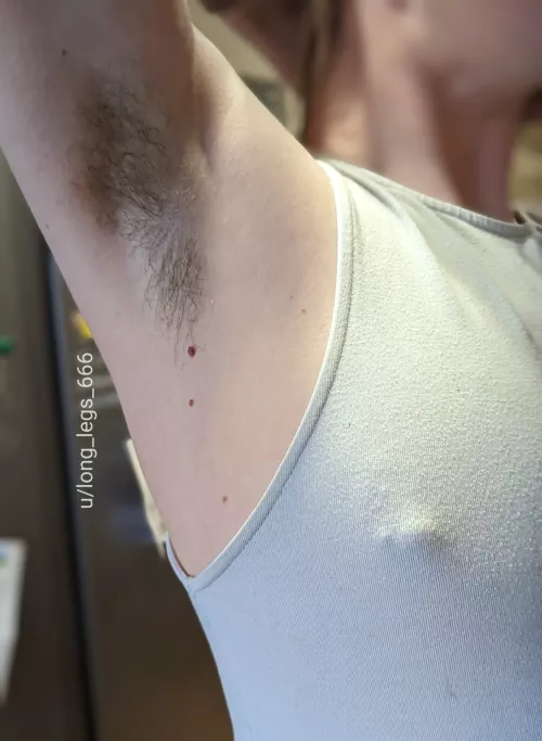 Bit stinky today x by Long_Legs_666