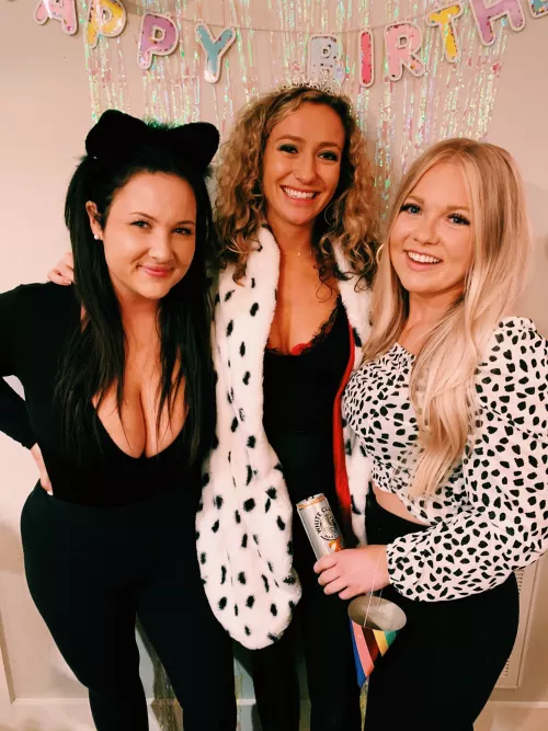 College Hotties by Icy-Refrigerator-350