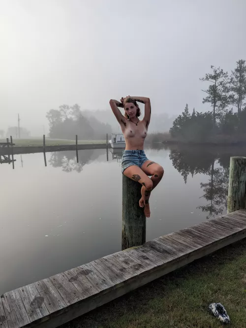 Come smell my natural pits! by Outdoorkitty333