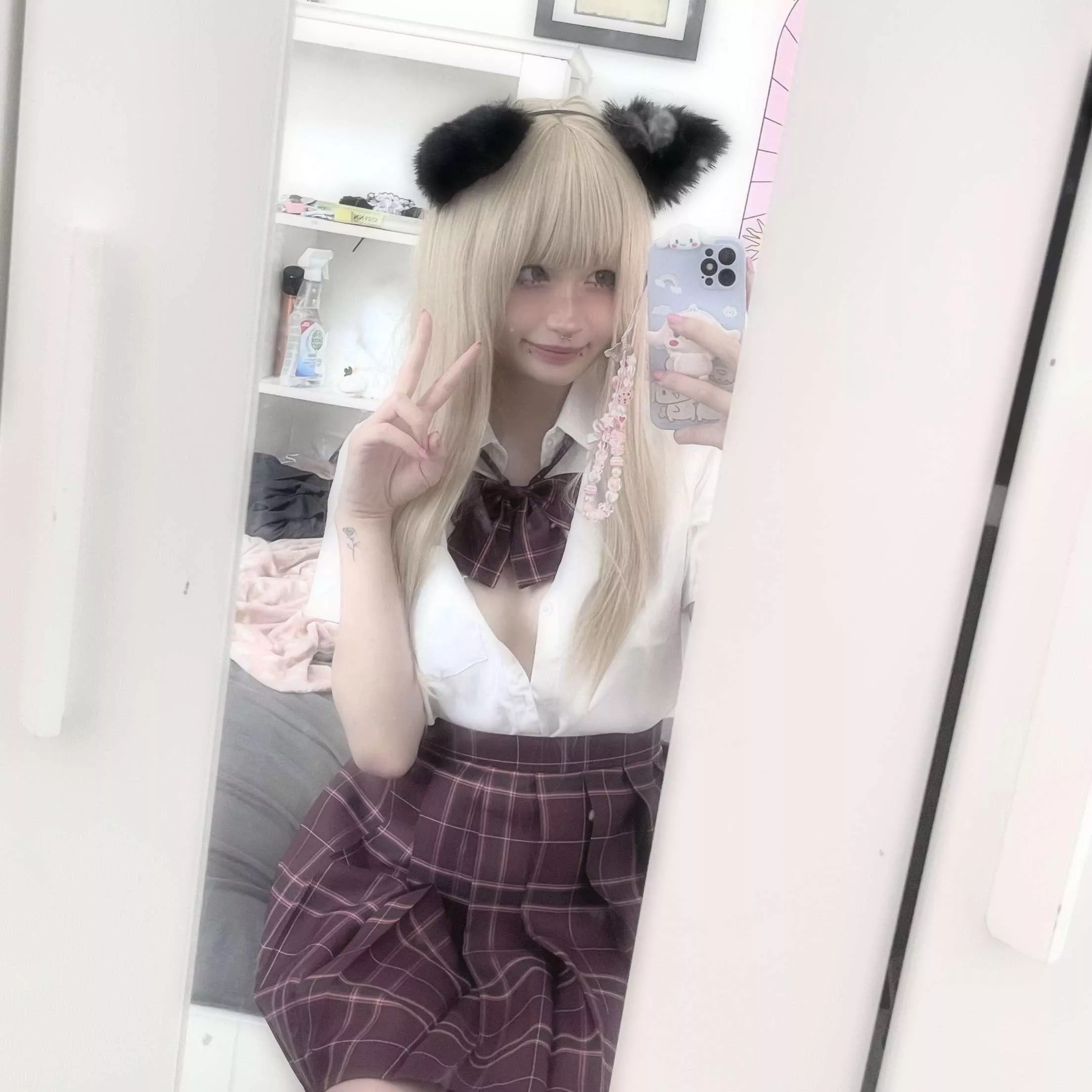 Cute catgirl by Bestgirlkatt posted by Substantial_Bench_33