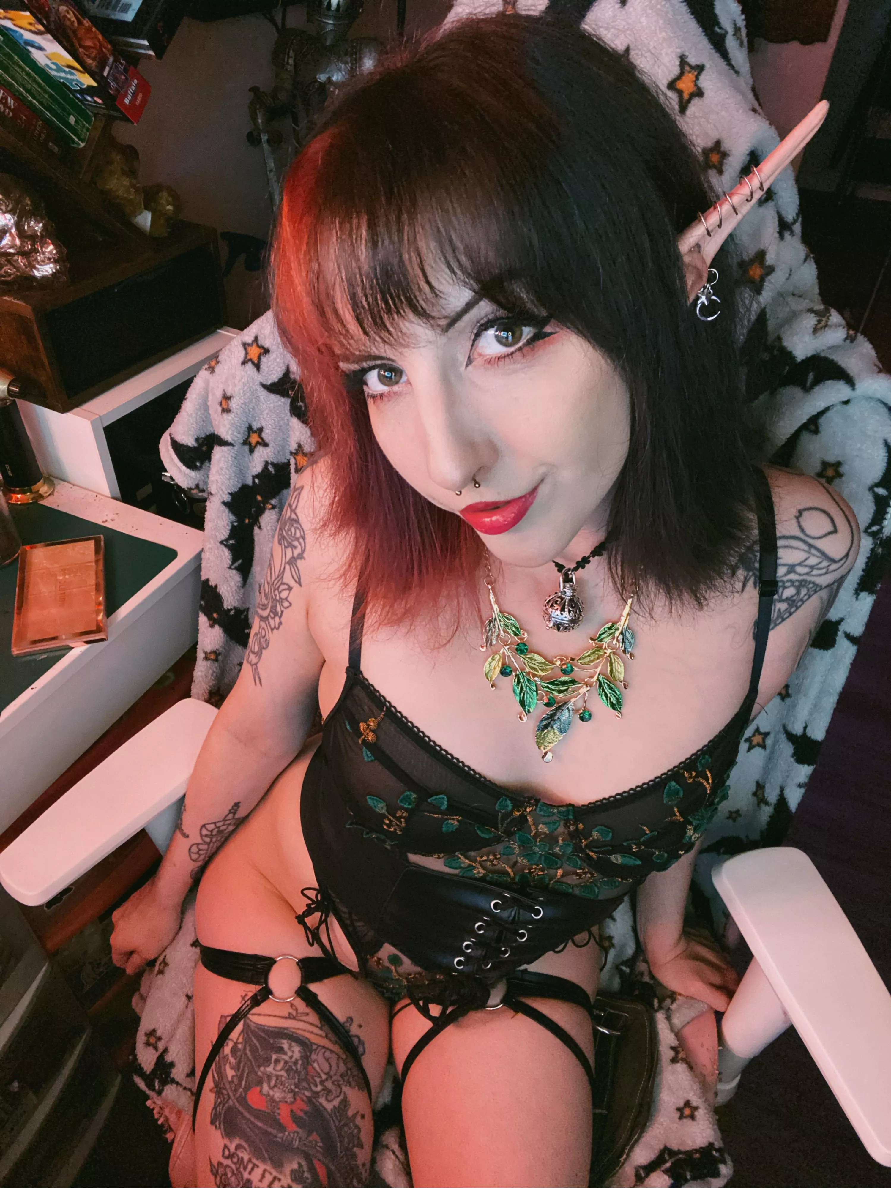 Did you cast plant growth in your pants or are you just happy to see me? posted by feedmenoodles69