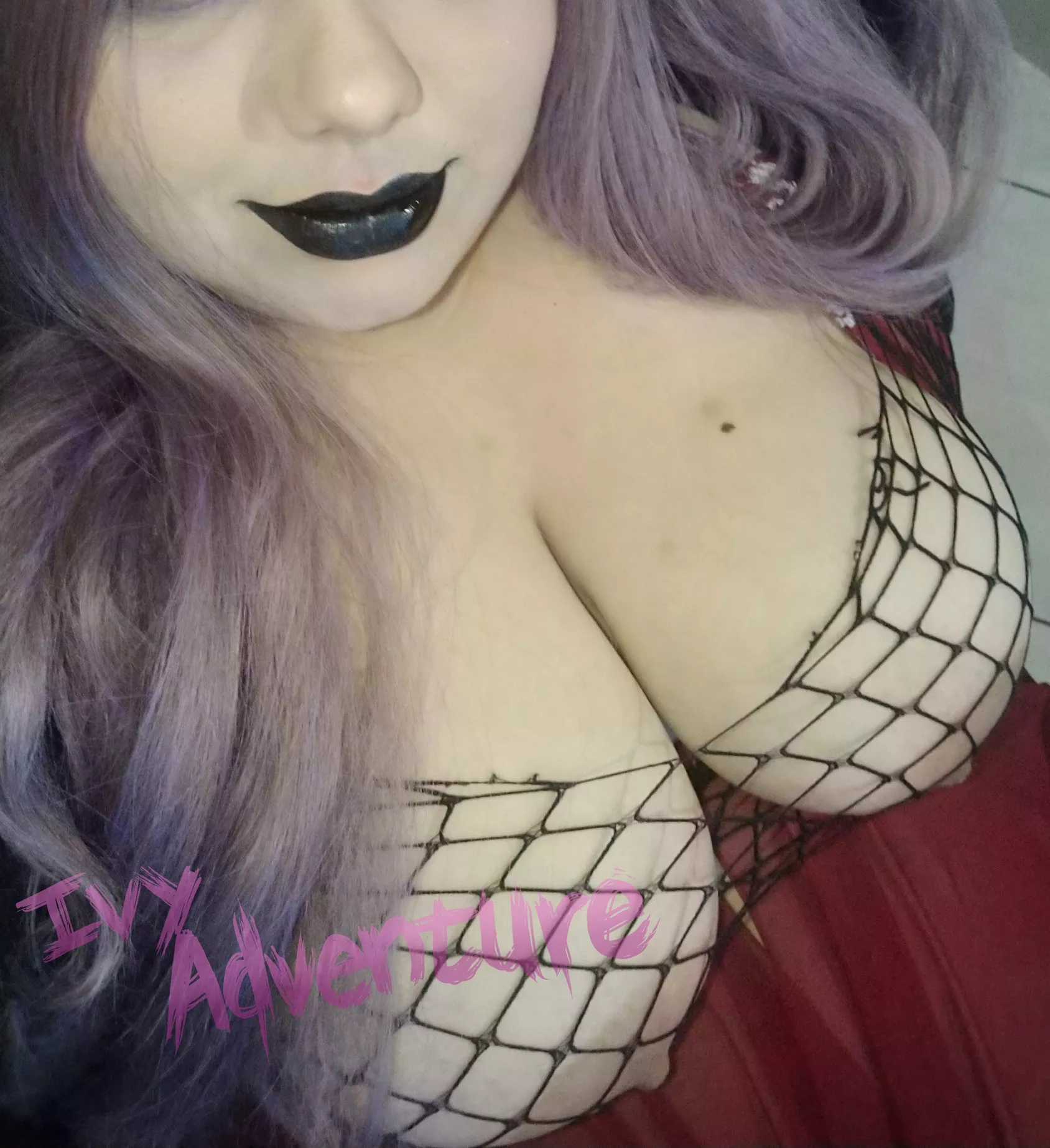 Do you like goth milf with big boobs? posted by ivyadventure