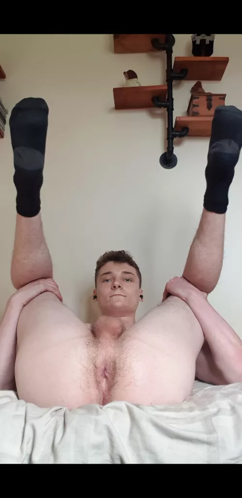 Does my hole make you hard? by EnglishAnonymous20