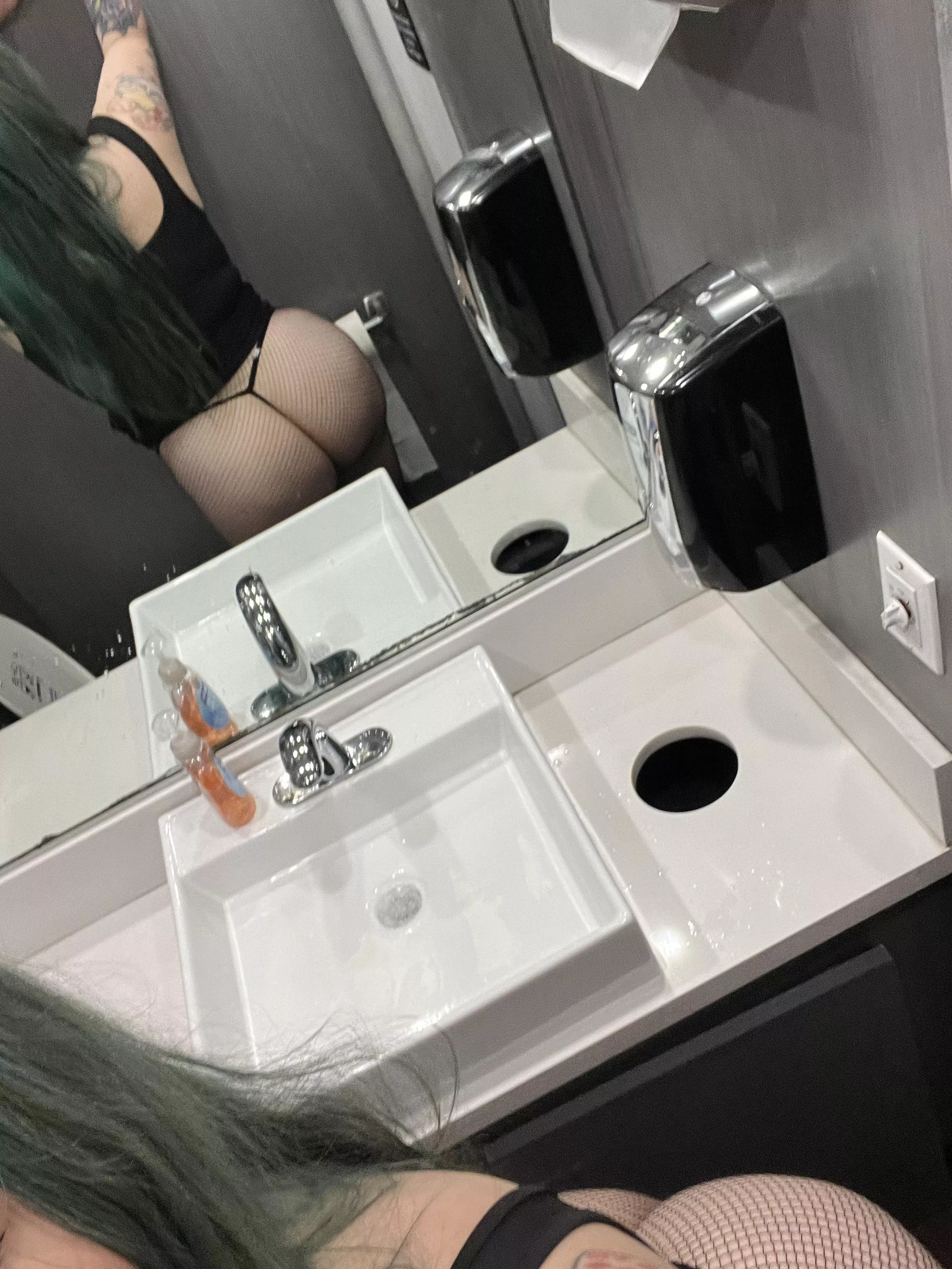 Eat it up posted by Bigbootyslasher