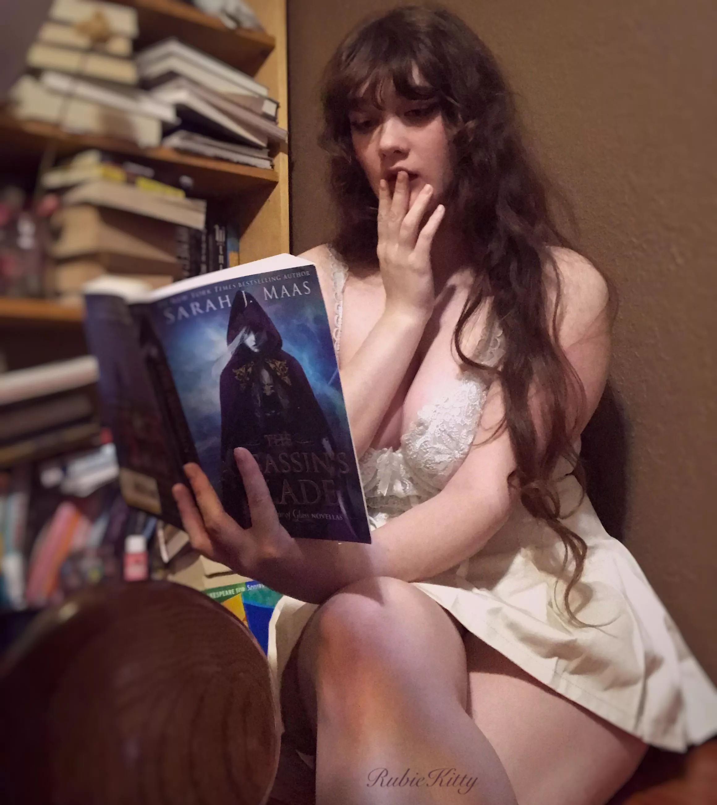 [F]Can I read on your lap?😉 posted by RubieKitty