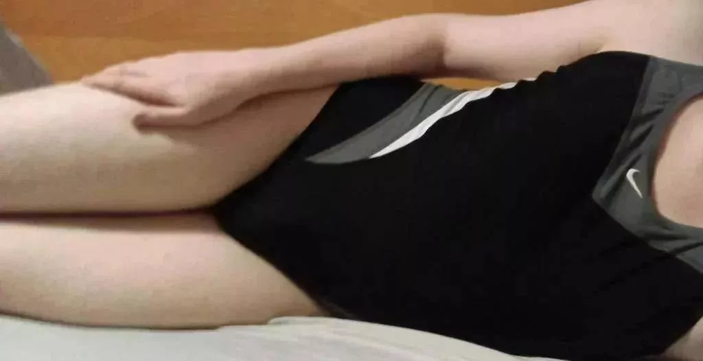 Girly swimsuit 🥰 posted by swimsuitslut_