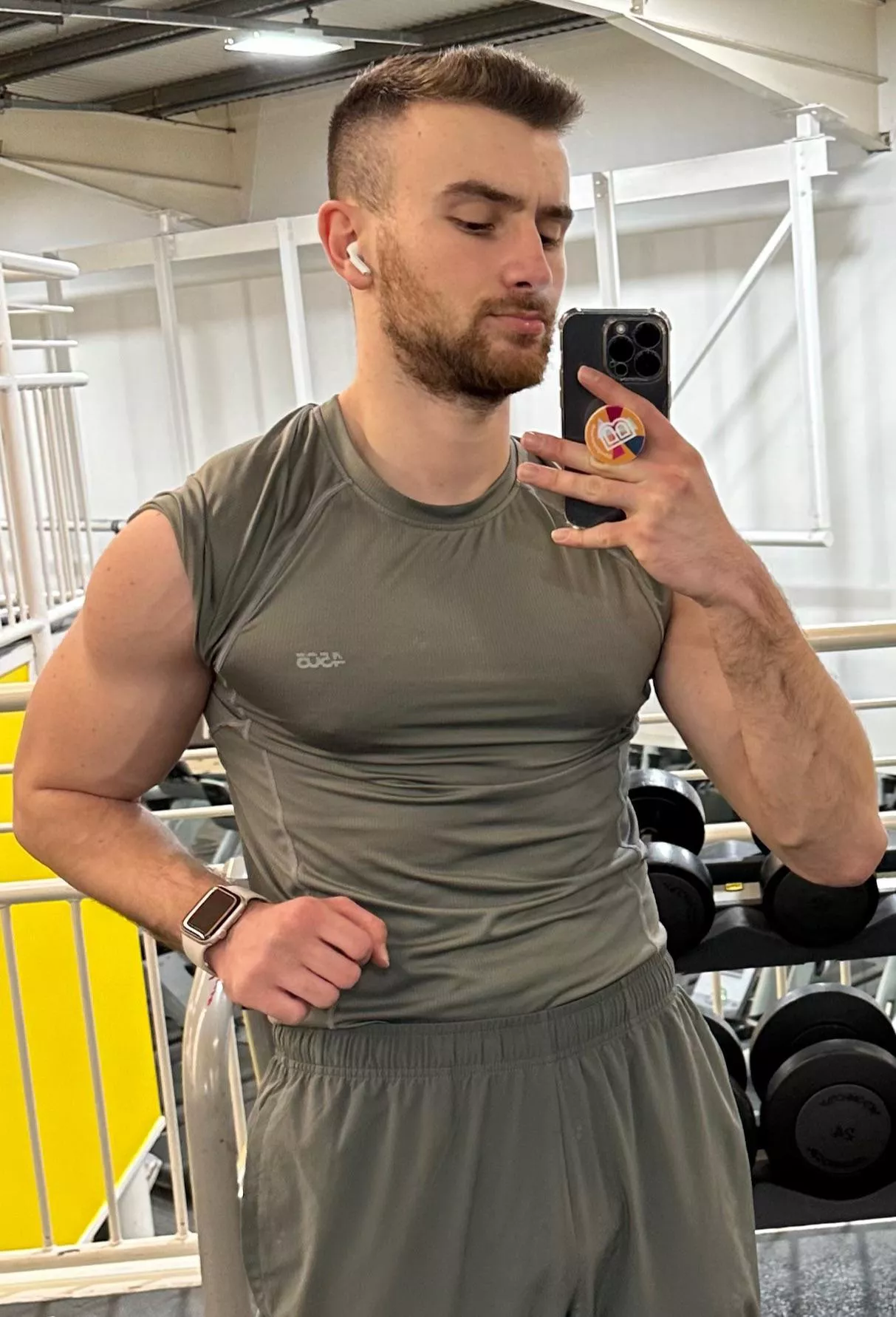 Had to roll up the sleeves 😅 posted by twinkstar49