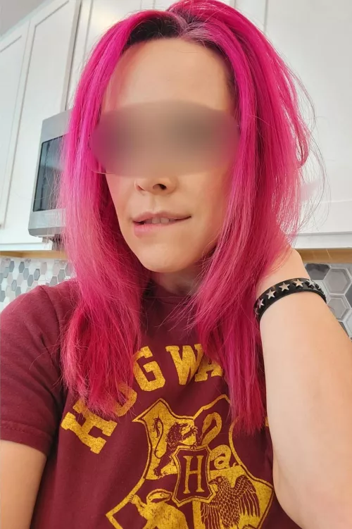 Happy hump day! 😉 by Mugglemermaid