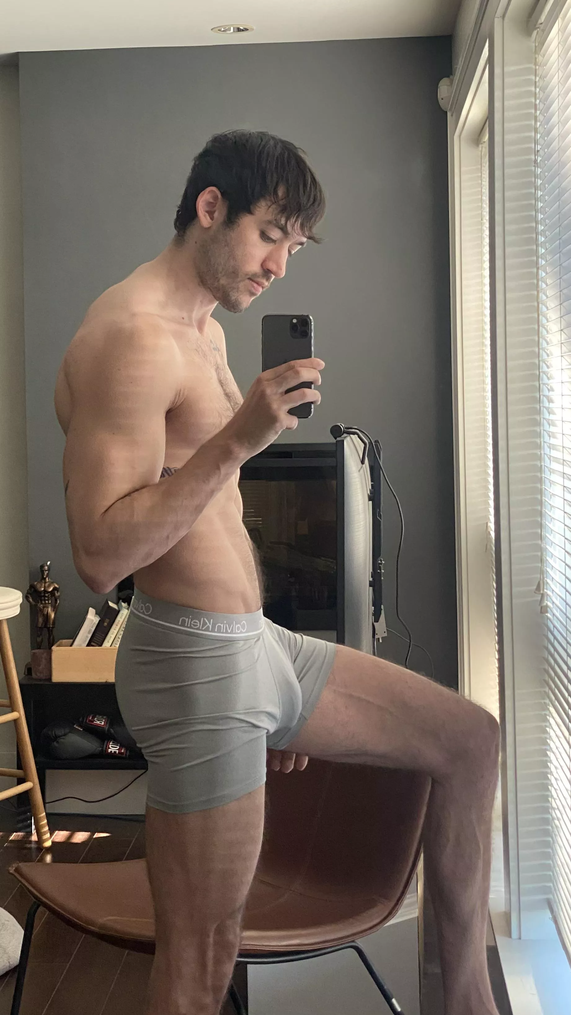 Hit it from the side 😌 posted by Justinbarberfit