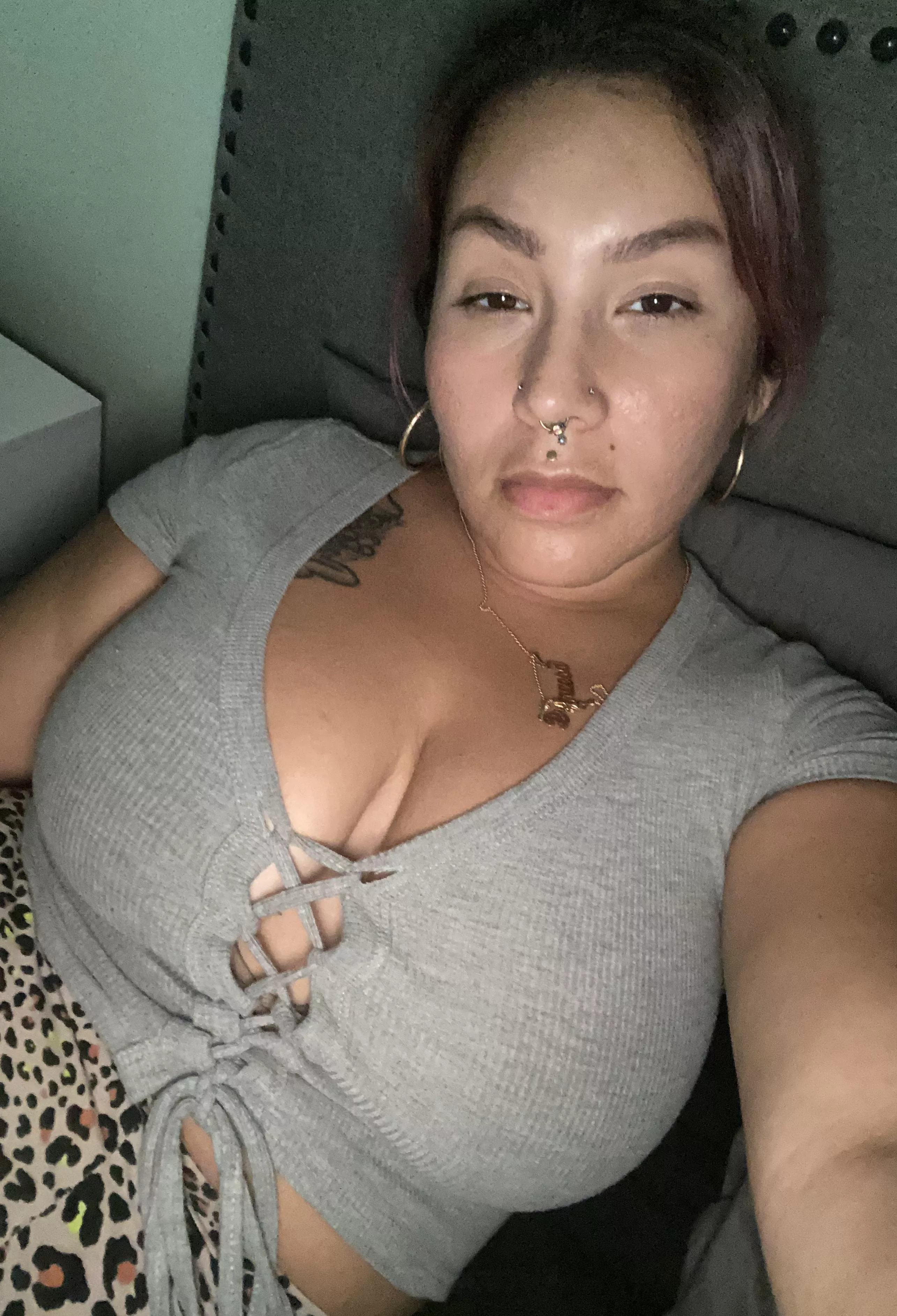 I love when I catch people looking posted by peachyyypeaches