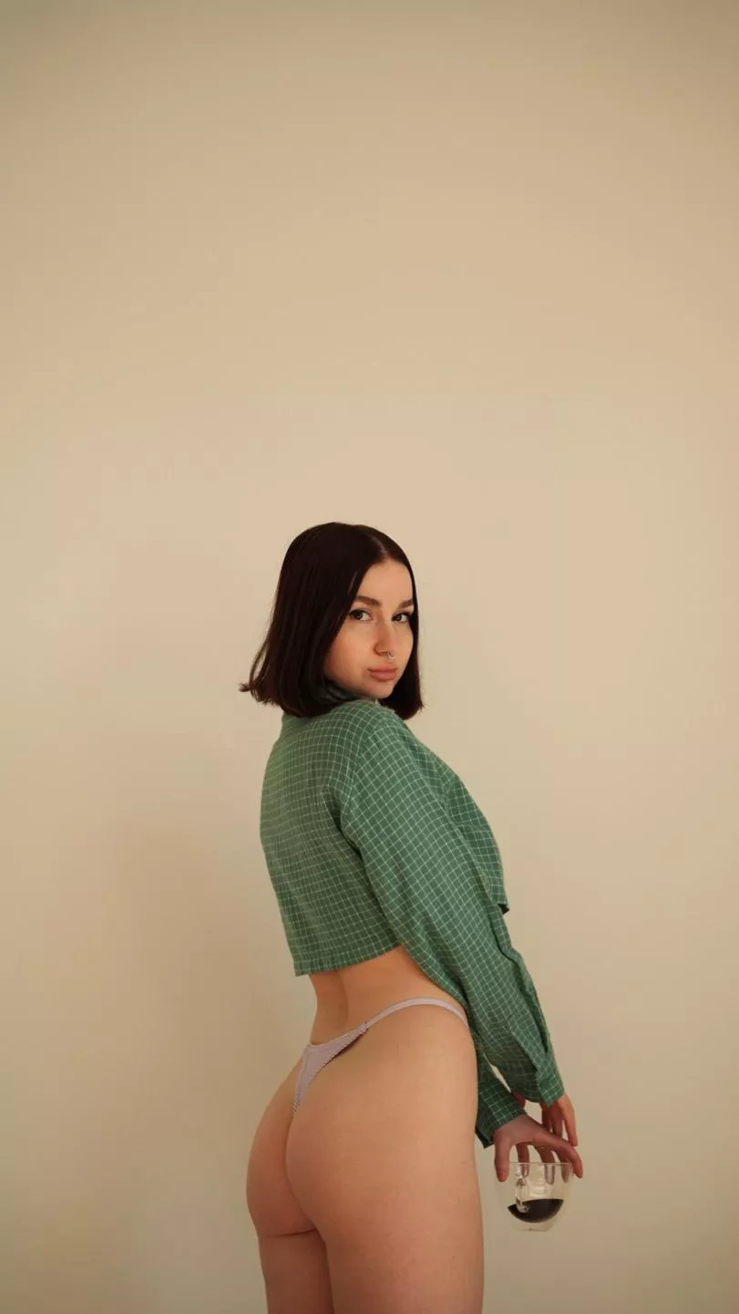 I'm sure you want to have tea with me posted by BatteredCadaver